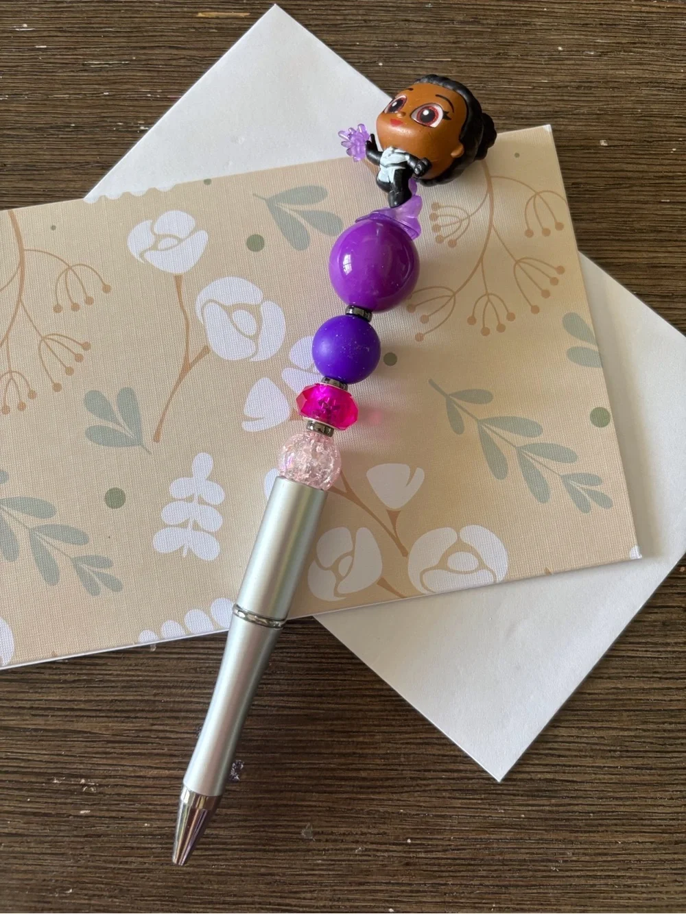 Marvel Doorables: Captain Marvel: Proton handmade beaded pen